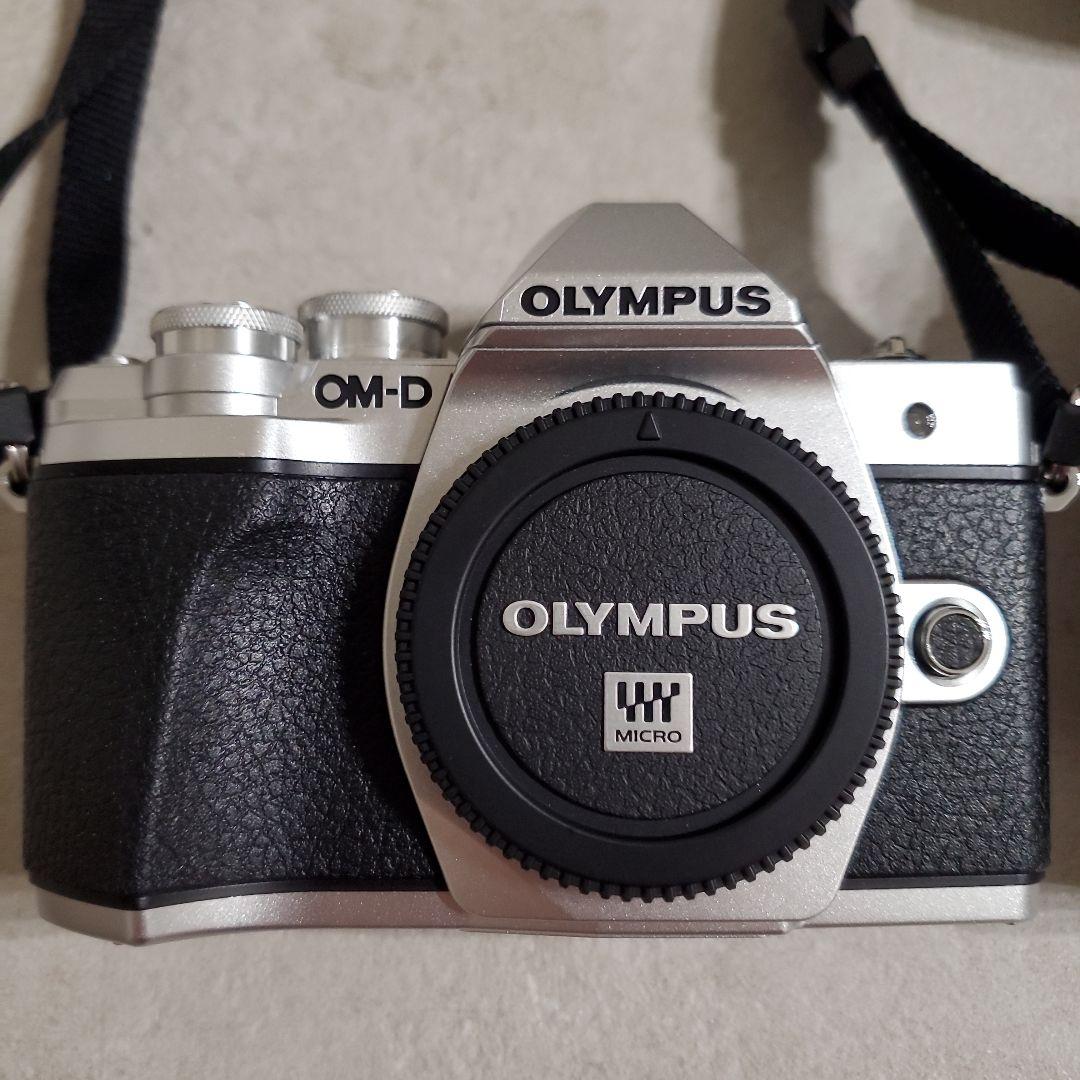 【超美品】OLYMPUS OM-D E-M10 MarkIII レンズキット付属