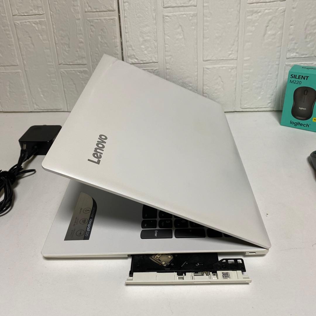 Windows11 オフィス付きSSDサクサク起動　美品　LENOVOノートPC