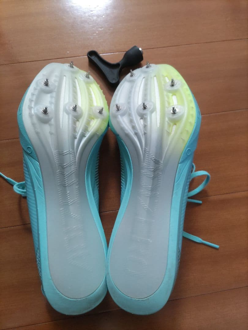 早い者勝ち★美品サイズ27.5ADIZERO フィネス