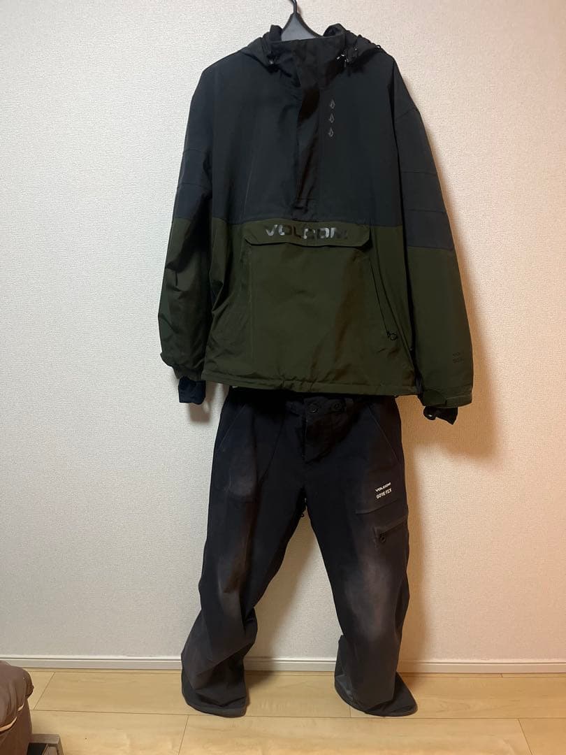 VOLCOM GORE-TEX スノーボードウェア上下