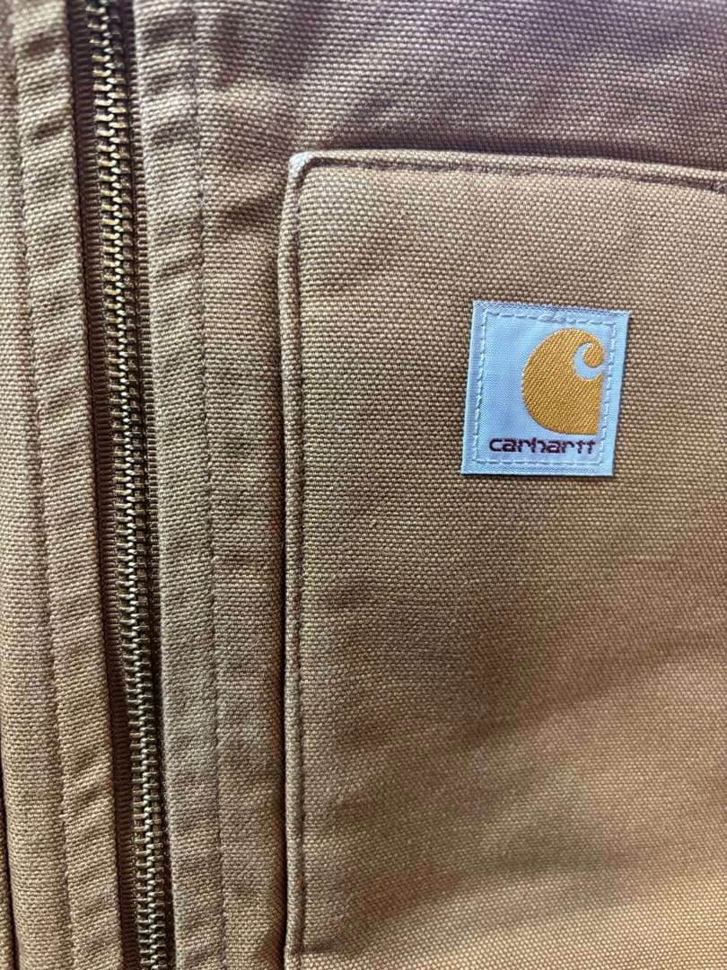 Carhartt ベスト　ダウンベスト　ブラウン　メキシコ製