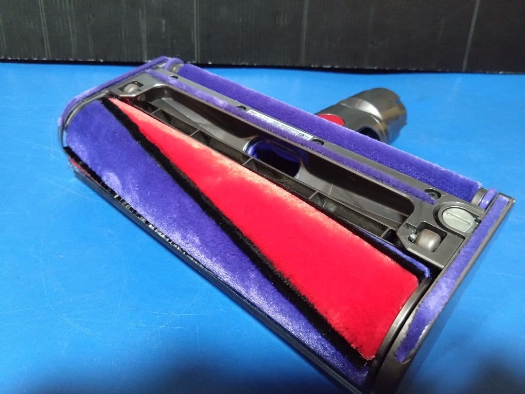 フルセット！状態良好の美品！お買い得品V10 SV-12 コードレスクリーナー①