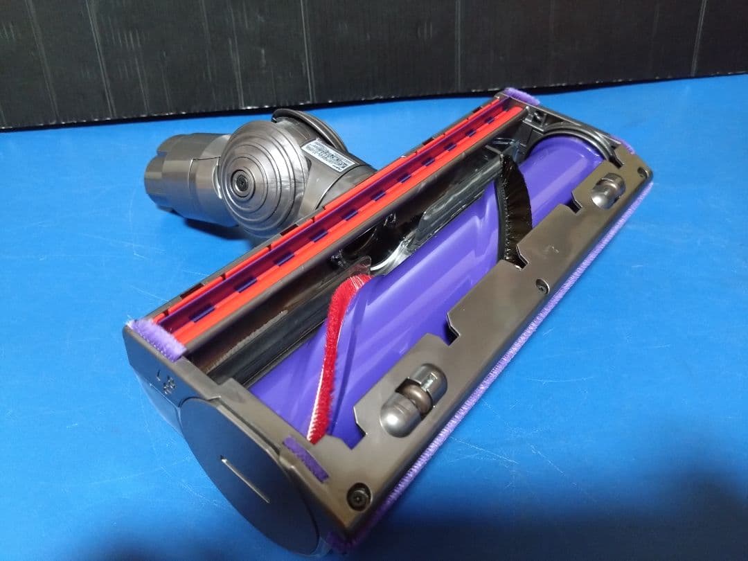 フルセット！状態良好の美品！お買い得品V10 SV-12 コードレスクリーナー①