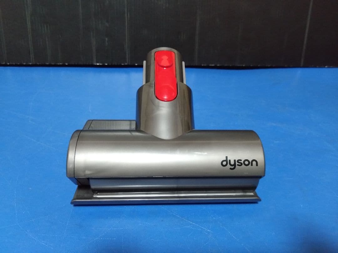 フルセット！状態良好の美品！お買い得品V10 SV-12 コードレスクリーナー①