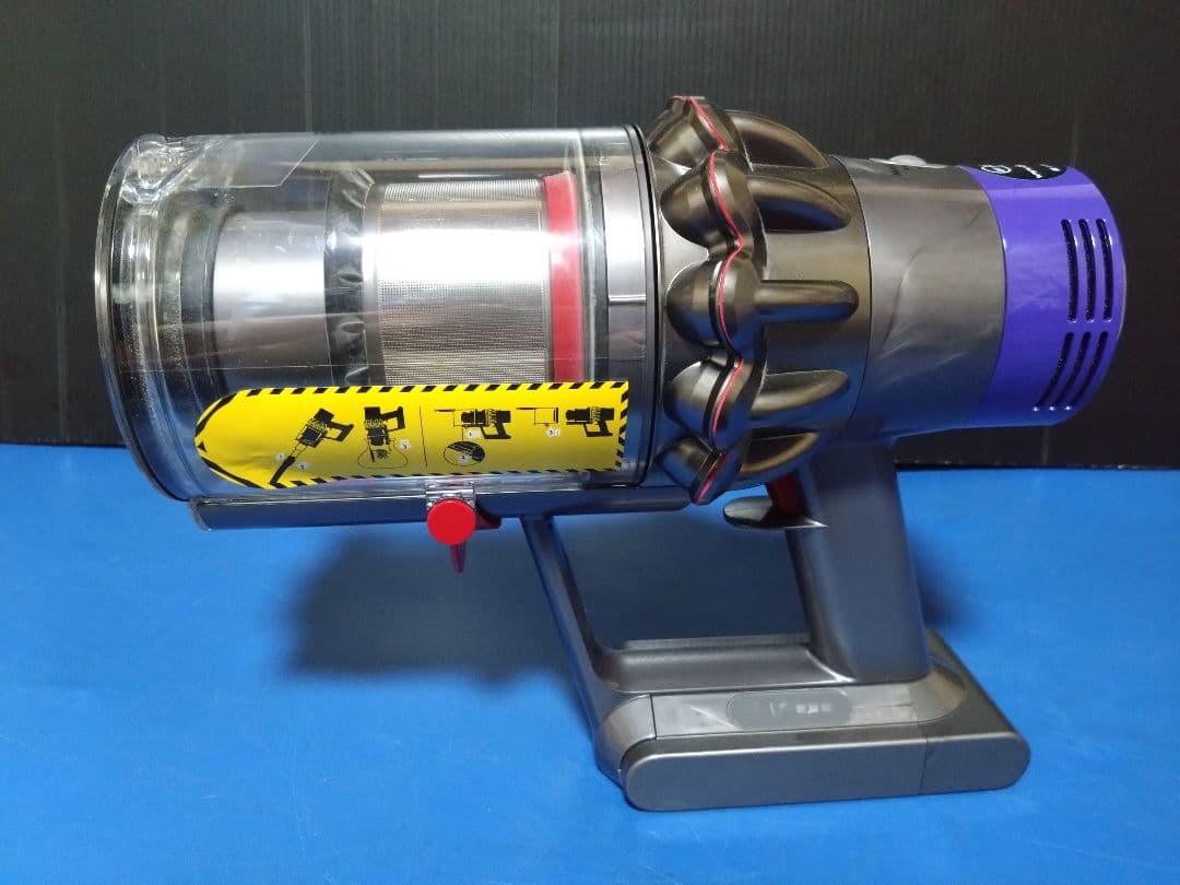 フルセット！状態良好の美品！お買い得品V10 SV-12 コードレスクリーナー①