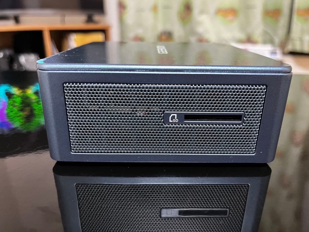 GEEKOM Mini IT12 ミニPC 本体