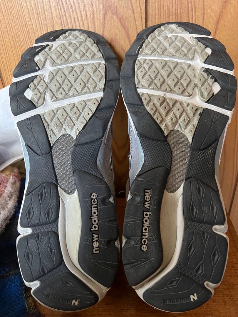 ニューバランスm990 V3 GY3 27.5㎝