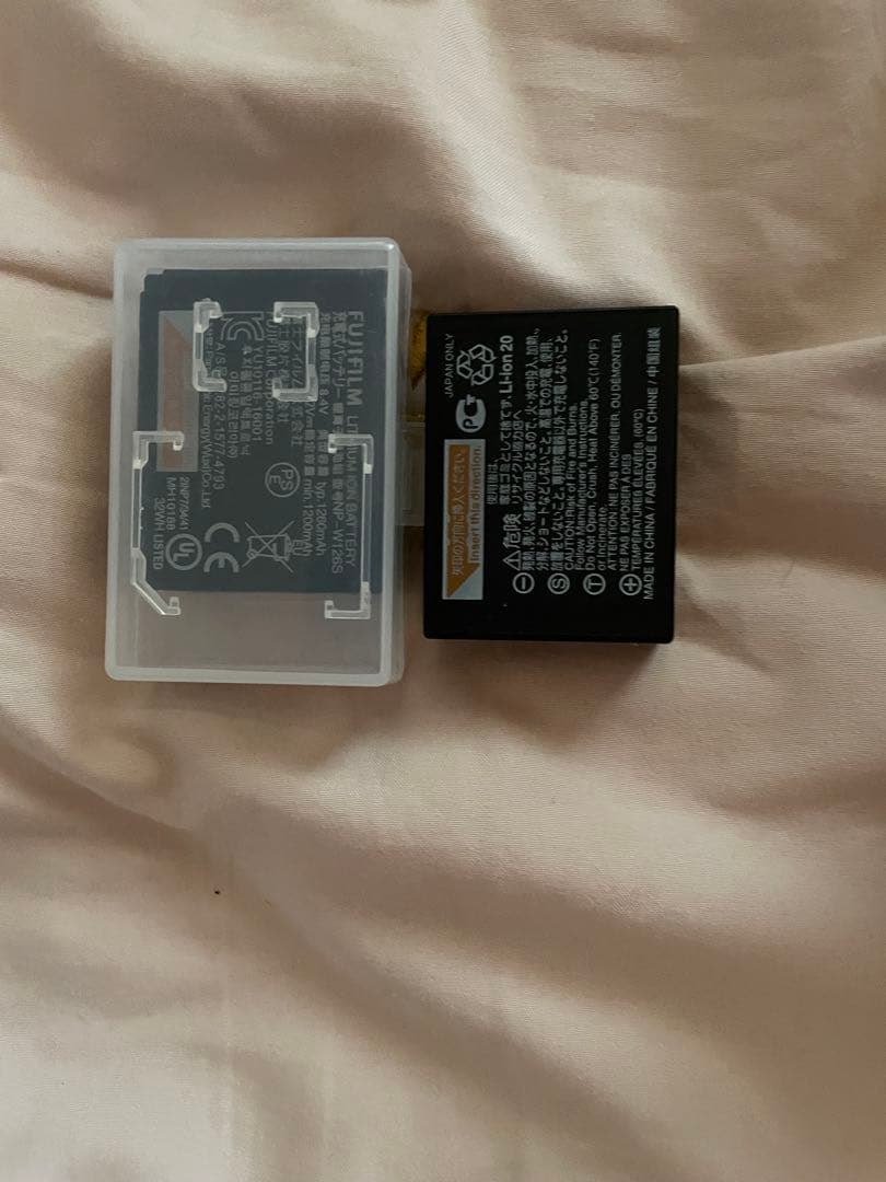 Fujifilm X-A5 ミラーレス一眼 ピンク