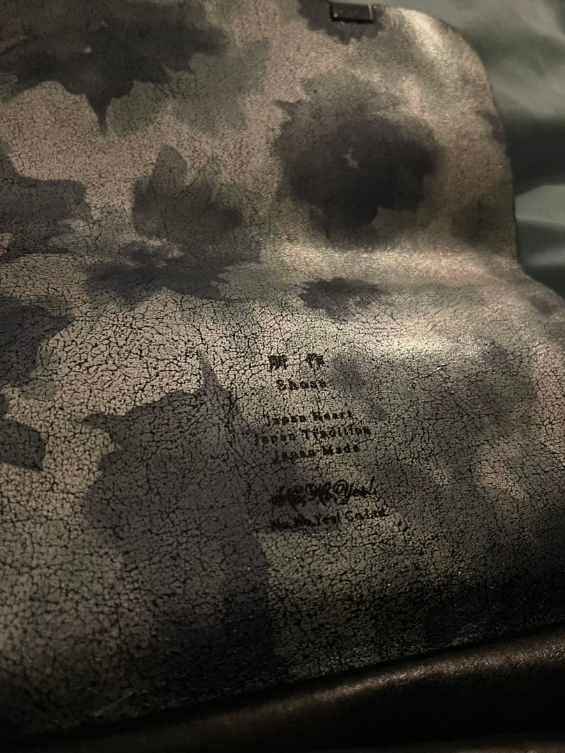 Shosa 本革 長財布 睡蓮画　ブラック×フローラル