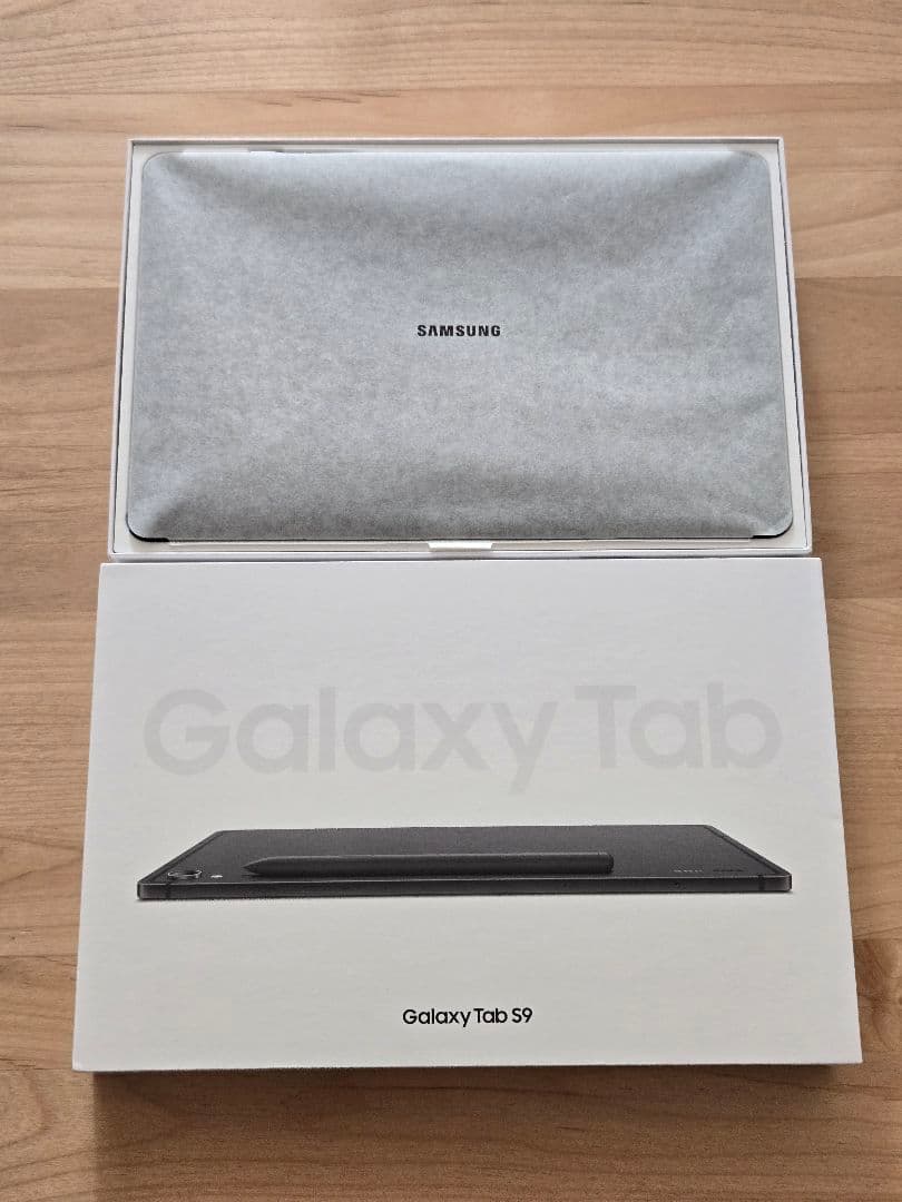 Galaxy Tab S9 海外版 新品同様美品 ケース・キーボードおまけ