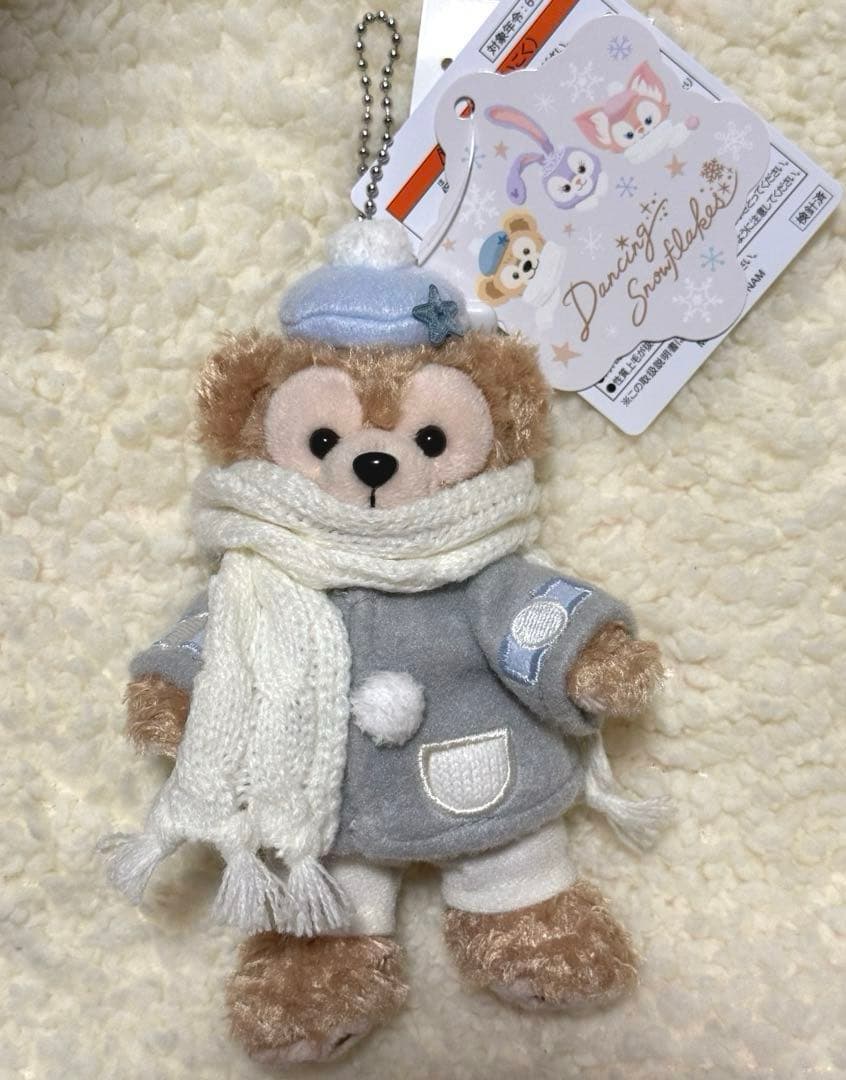 ディズニー ダッフィー ダンシングスノーフレークス ぬいぐるみバッジ　新品
