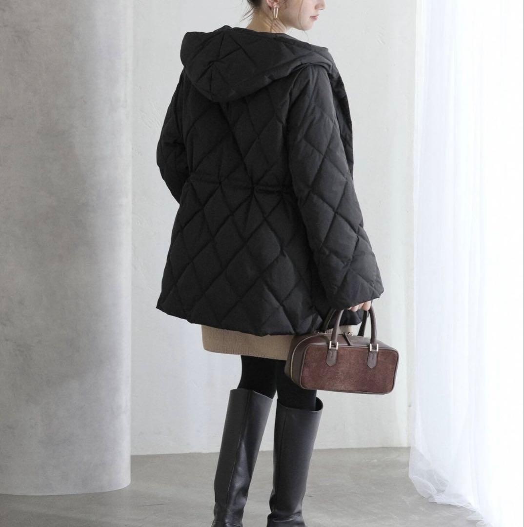 La Totalite ダイヤステッチダウンコート　ほぼ未使用