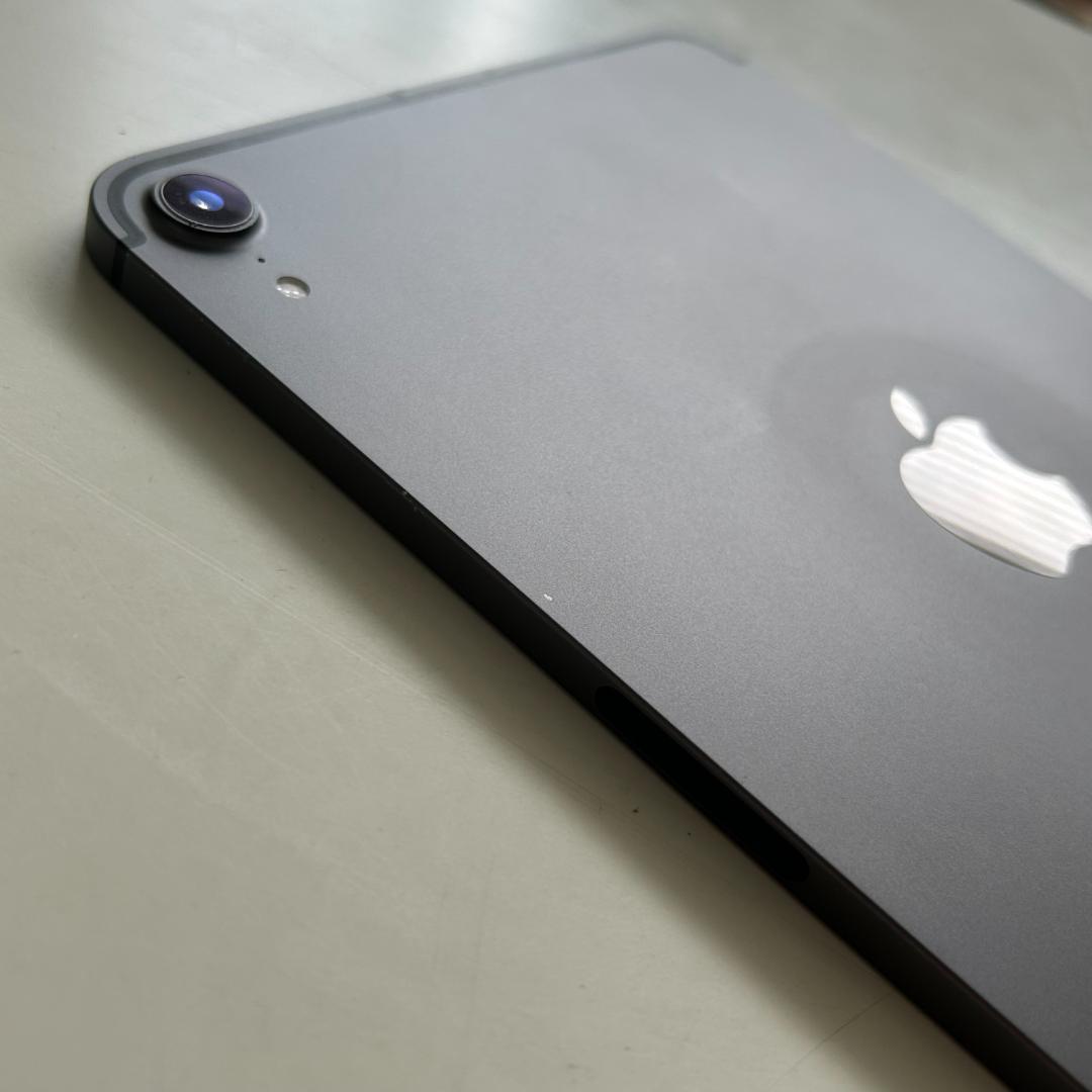 iPad mini 第六世代 wifi+セルラー 64GB スペースグレイ