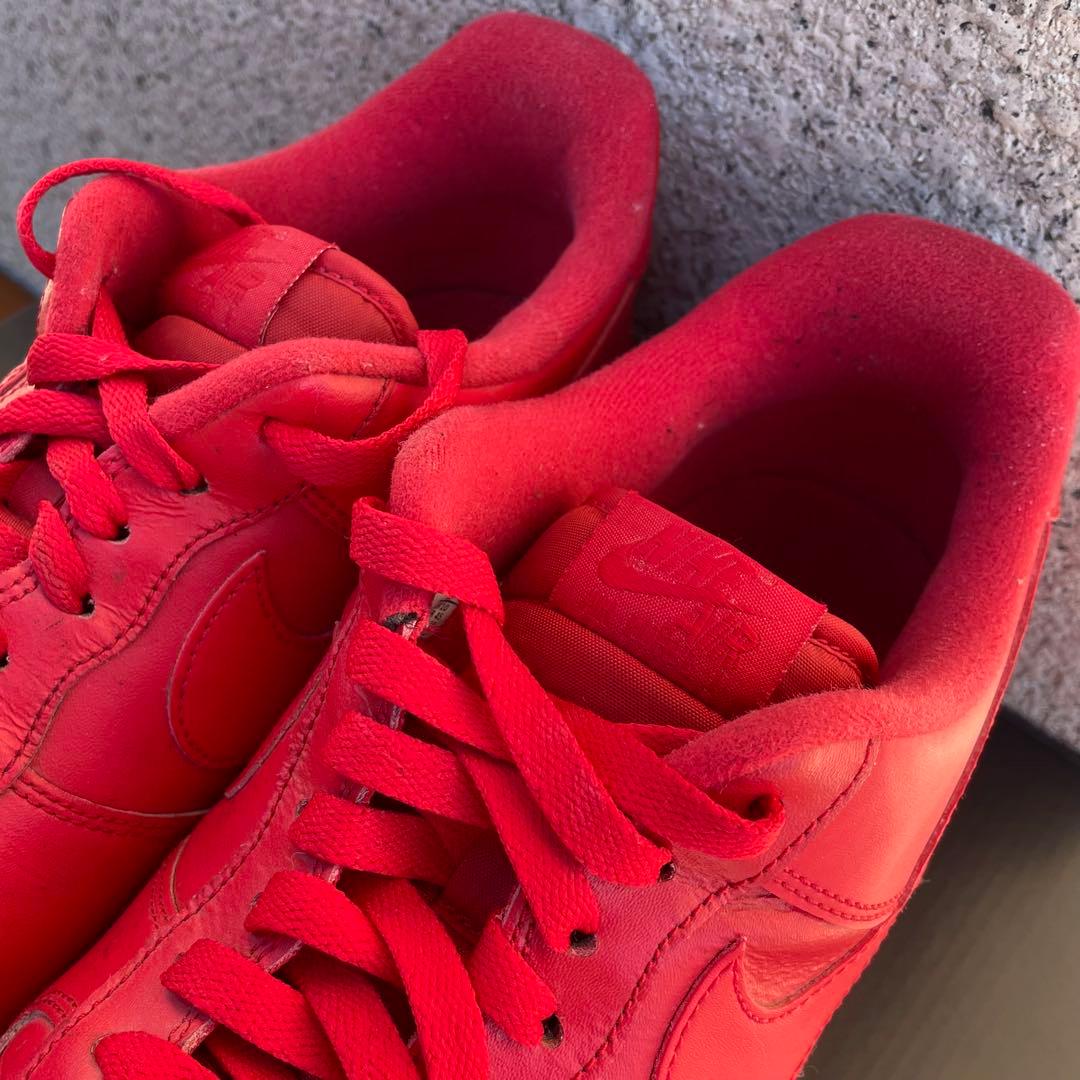 【極希少】Nike Air Force 1 Low \"Triple Red\"
