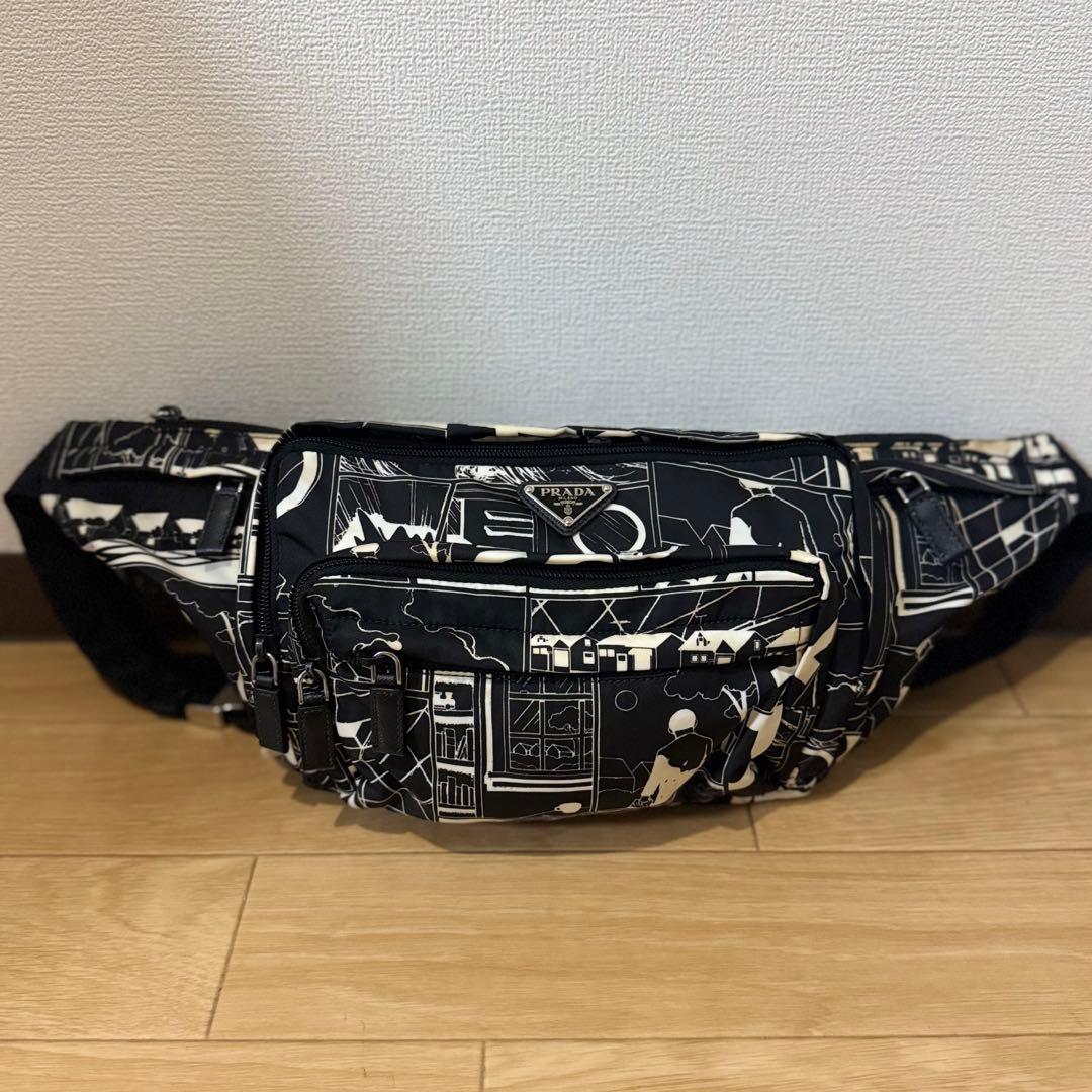 PRADA 2VL132 ボディバッグ・ウエストポーチ グラフィック
