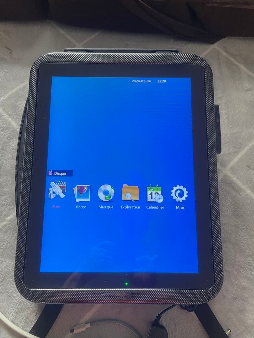 タイムセール！動画、音声対応！デジタルサイネージ　リュク　広告宣伝