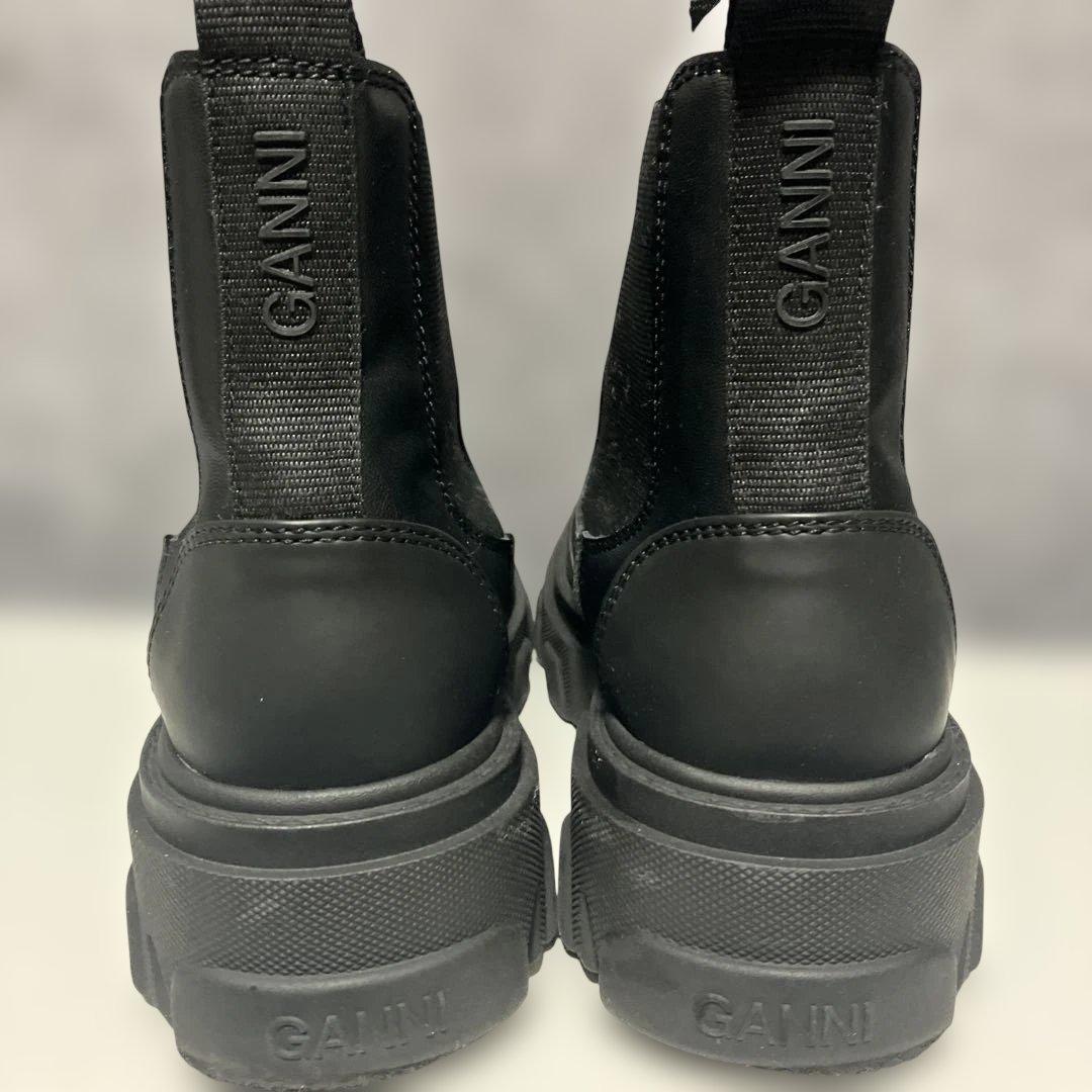2025年　GANNI ガニー　サイドゴアブーツ　37