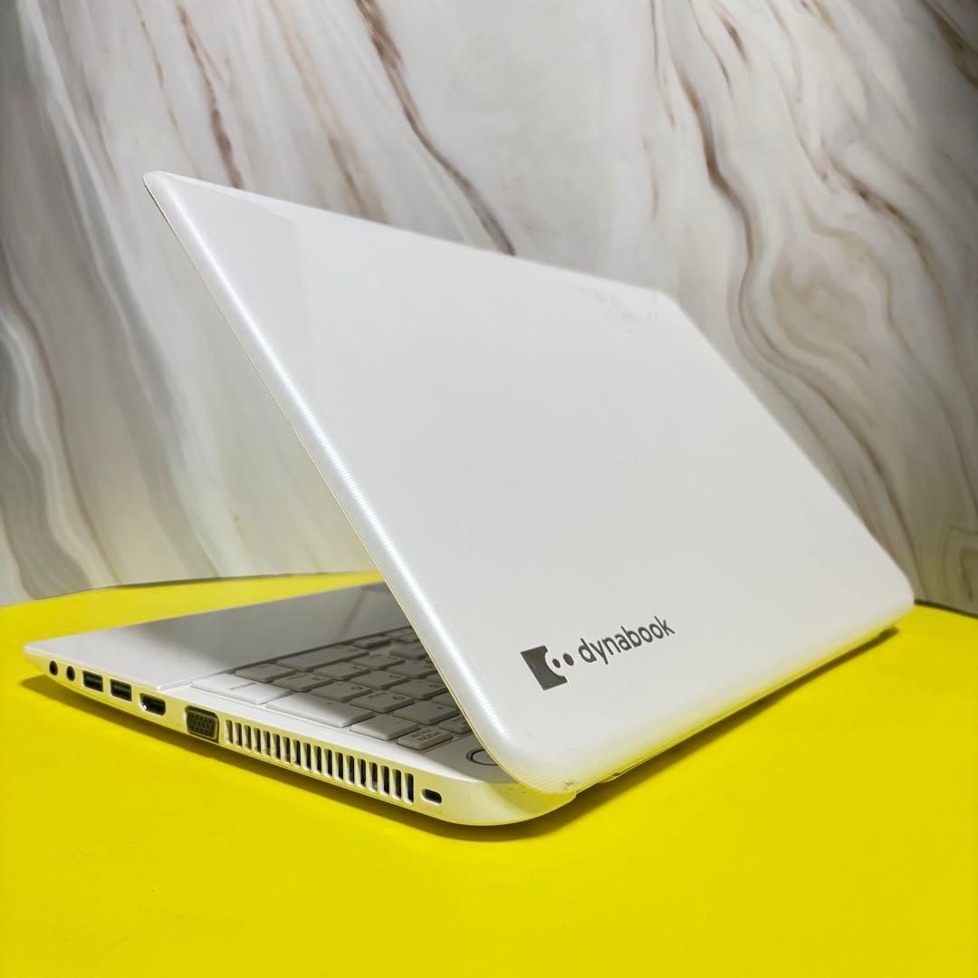 美品✨新品SSDで爆速✨ windows11 ノートパソコン✨オフィス 薄型