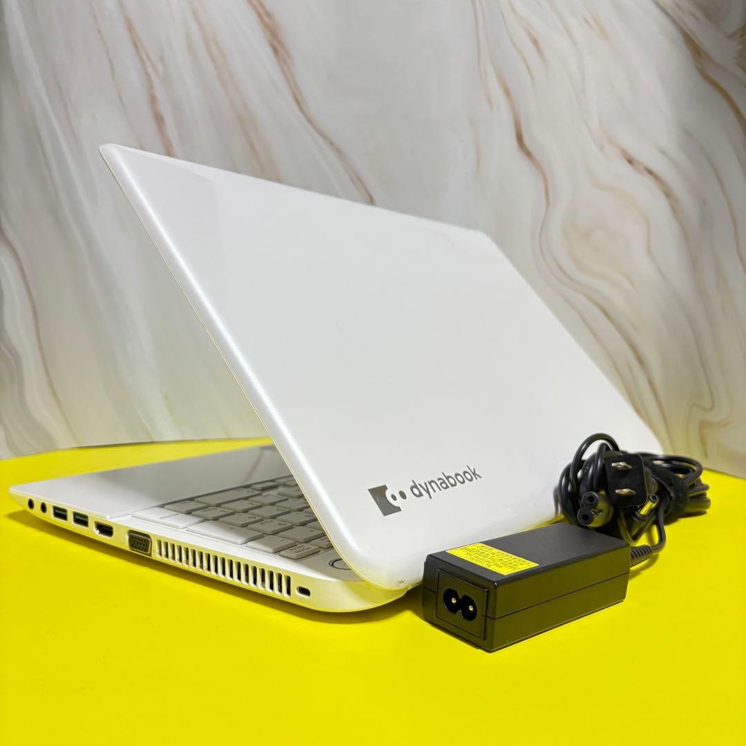 美品✨新品SSDで爆速✨ windows11 ノートパソコン✨オフィス 薄型