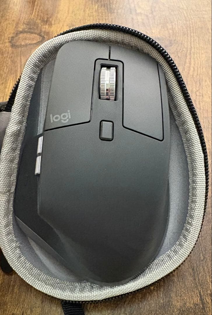 極美品　Logicool MX MASTER 3S