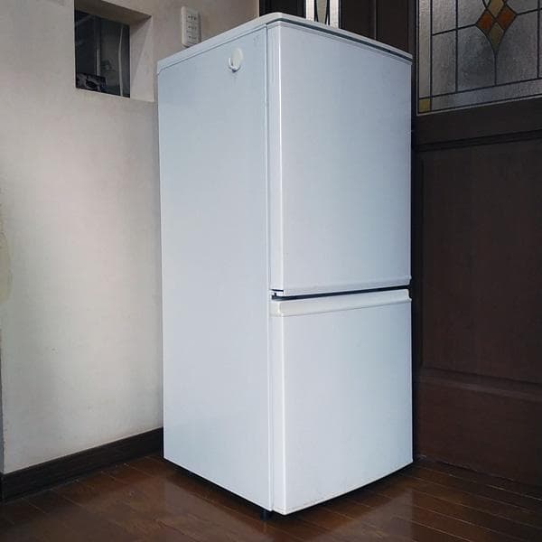 マサキー　SHARP 137L 2ドア冷凍冷蔵庫 2015年