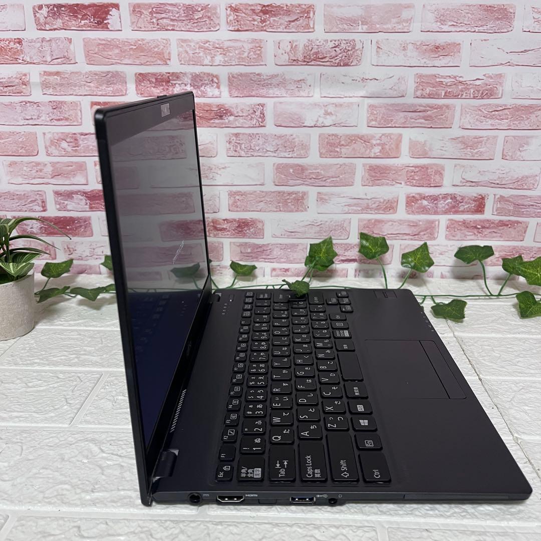 超美品SSD128GB メモリ8G★Bluetooth 高解像度 ノートPC17