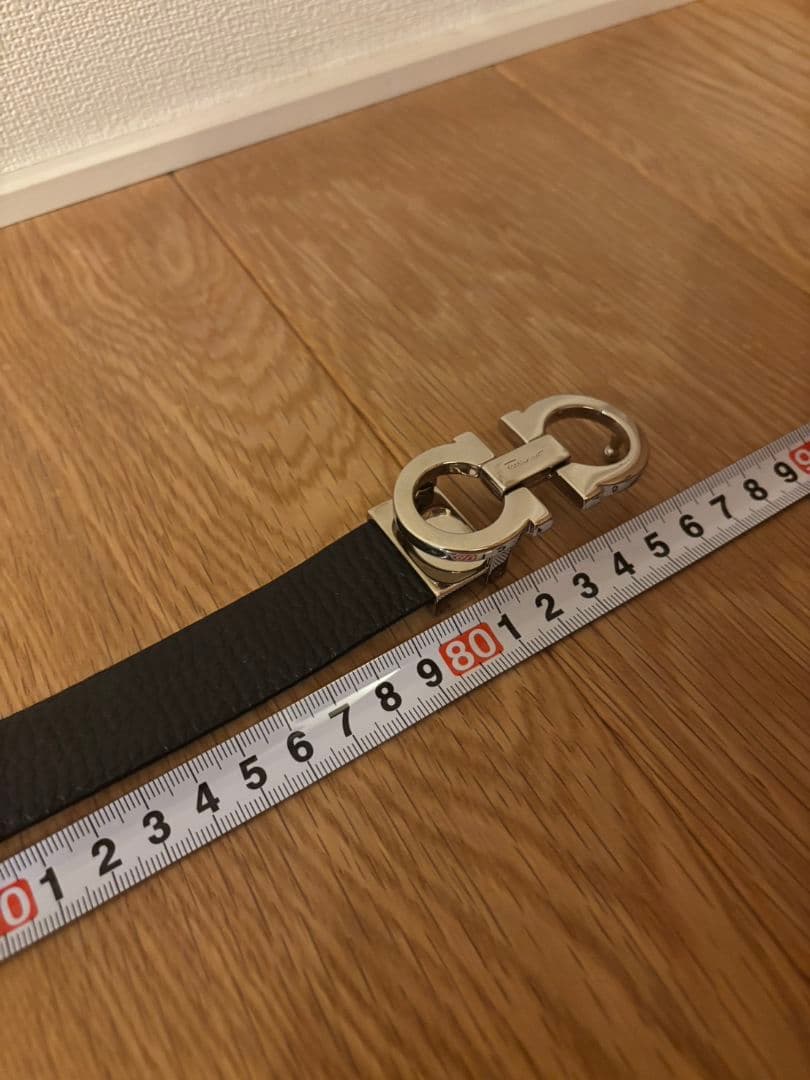 Salvatore Ferragamo ブラック レザーベルト ガンチーニ