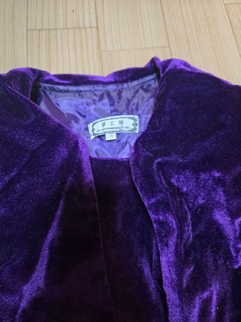 Fate イリヤスフィール・フォン・アインツベルン風 コスプレ衣装