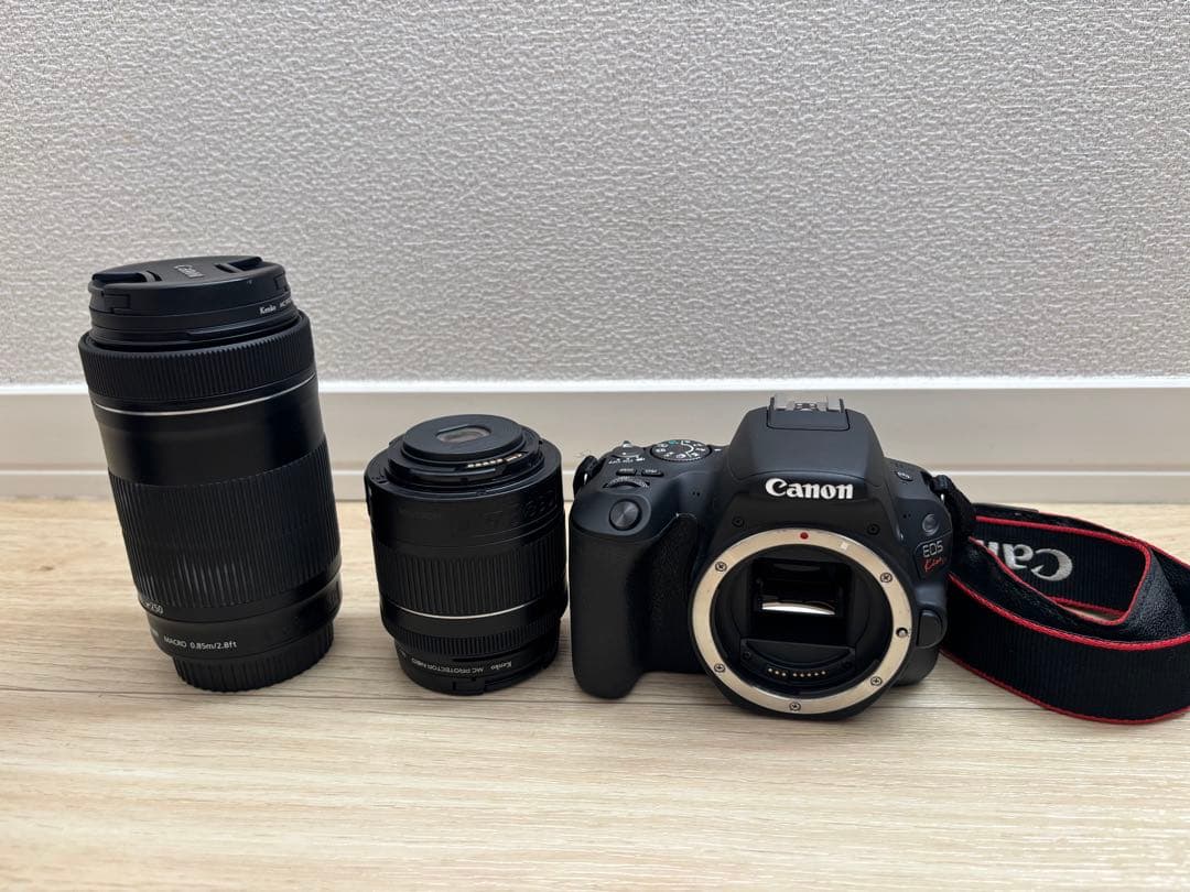 Canon EOS Kiss X9 本体 + レンズ2本