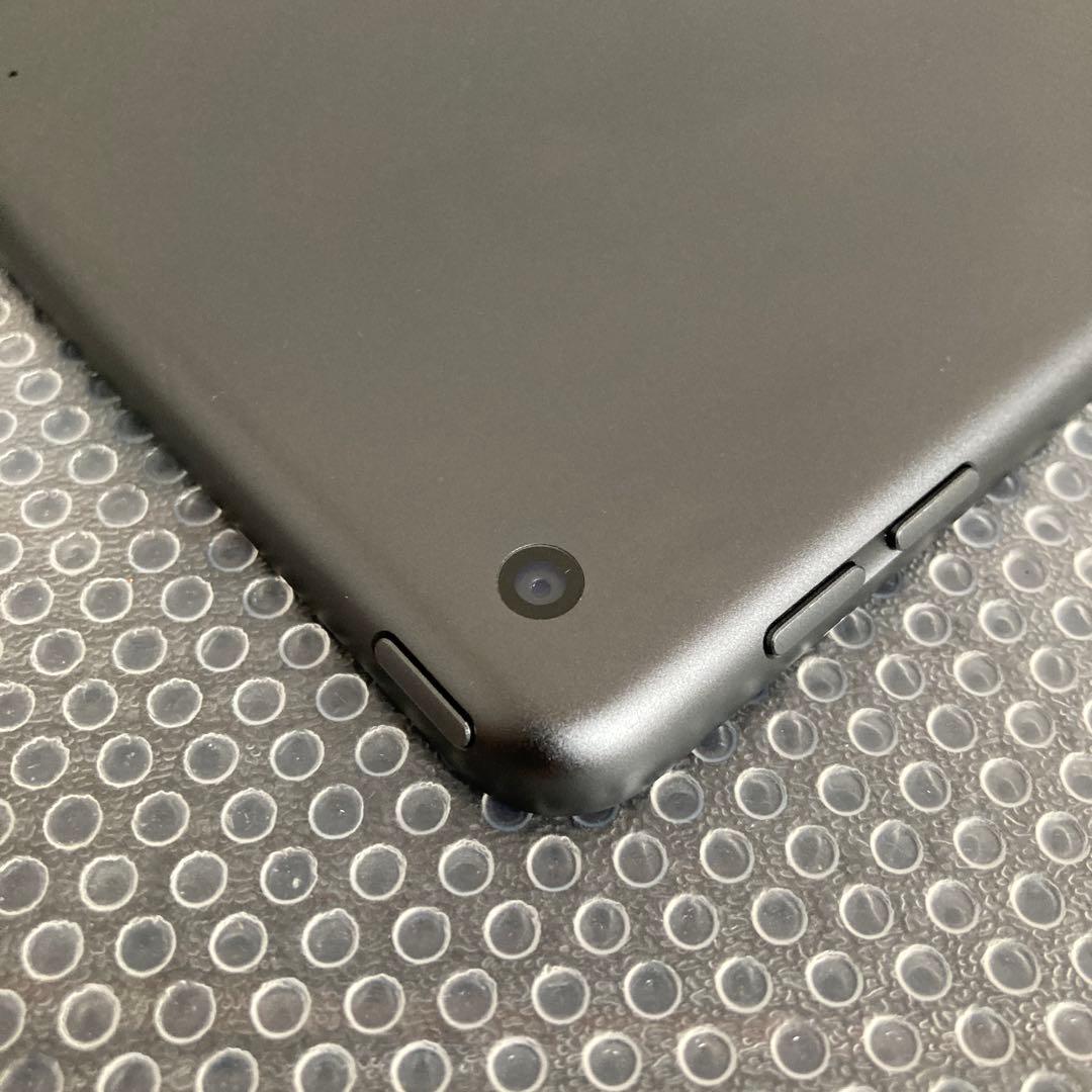 3368【早い者勝ち】iPad7 第7世代 32GB WIFIモデル☆