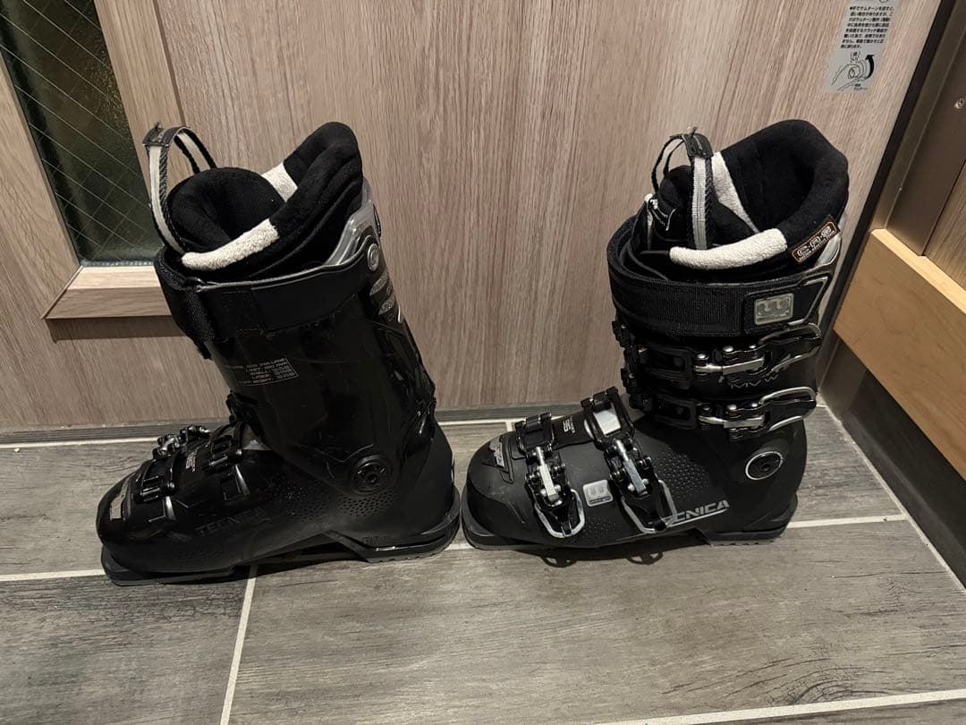 TECNICA スキーブーツ ブラック