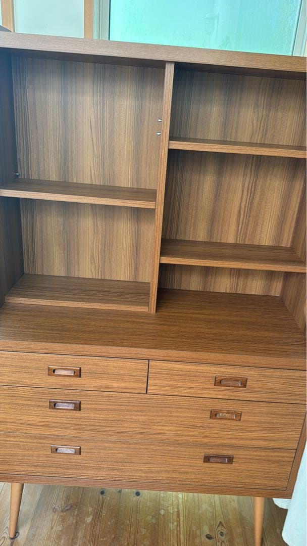 値下げ！ USED品 北欧風 脚付き木製キャビネット 収納