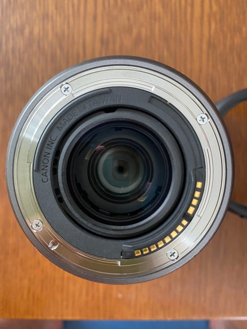 美品　Canon RF24-240mm F4-6.3ISUSM