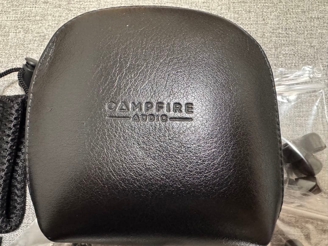 イヤホン Campfire Audio Solaris Special Edition