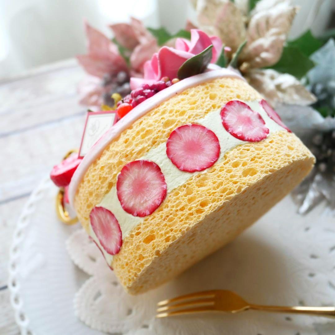 【ルブの森★様】フェイクスイーツ◆苺＆ピスタチオムースフレジェ風X'masケーキ