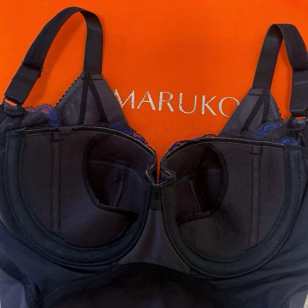 補正下着　マルコ カーヴィシャス 1/2カップロングブラジャー　C65