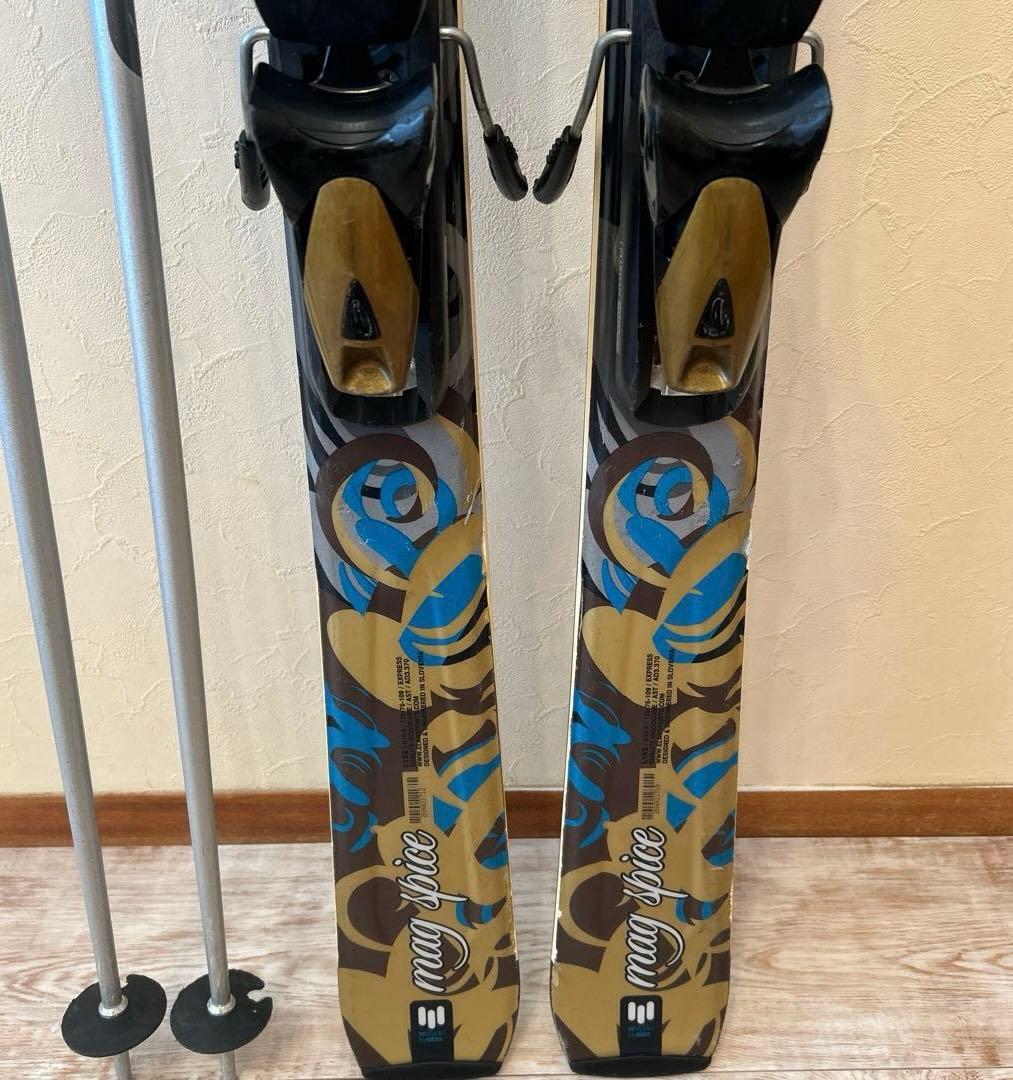 ◾️カービングスキーセット　スキー板152㎝ ブーツ24㎝ 女性用　レディース用