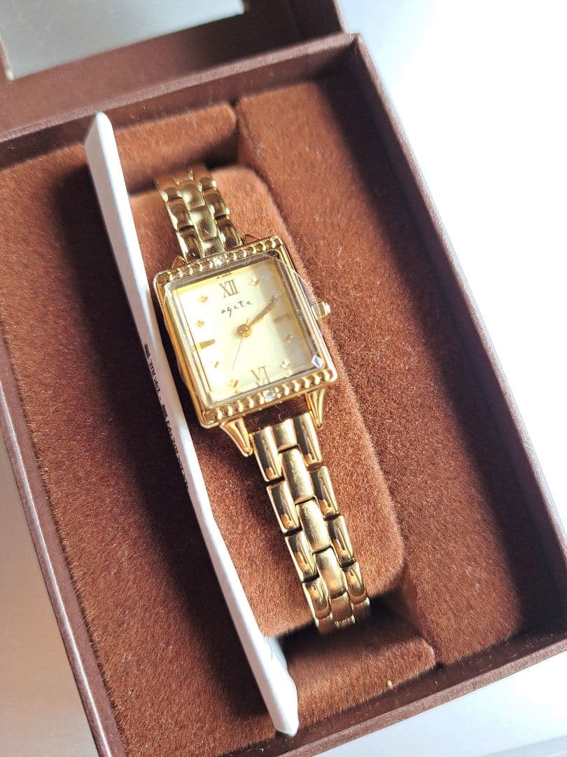 【新品未使用】agete ゴールド 時計 スクエア