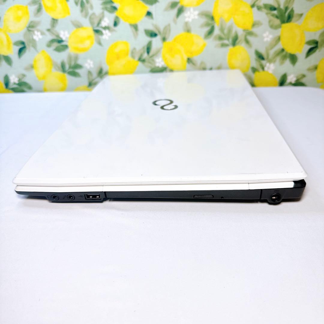 富士通❤️初心者向けすぐ使える❤️ネットや事務に❤️表計算や音楽取り込みなど❤️