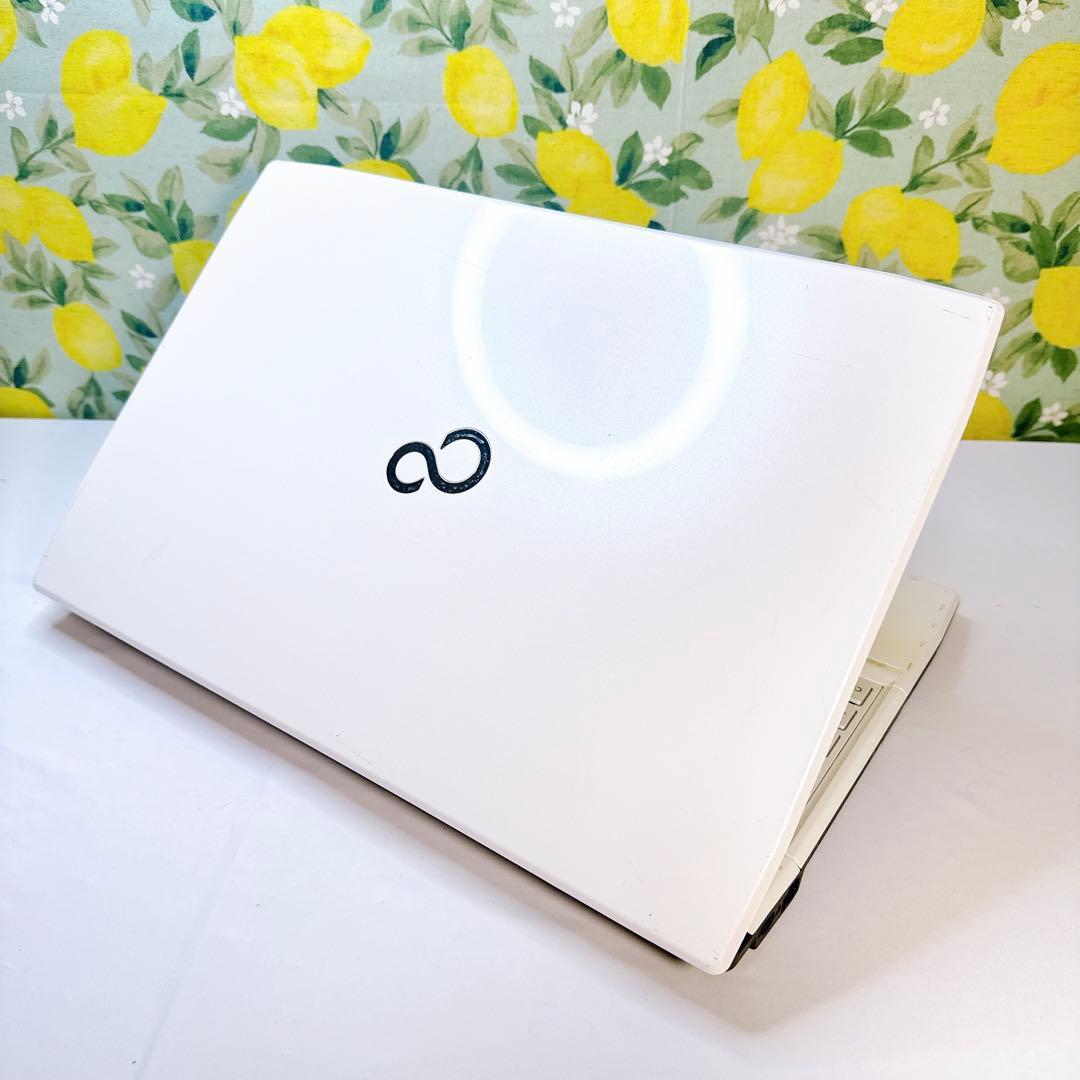 富士通❤️初心者向けすぐ使える❤️ネットや事務に❤️表計算や音楽取り込みなど❤️