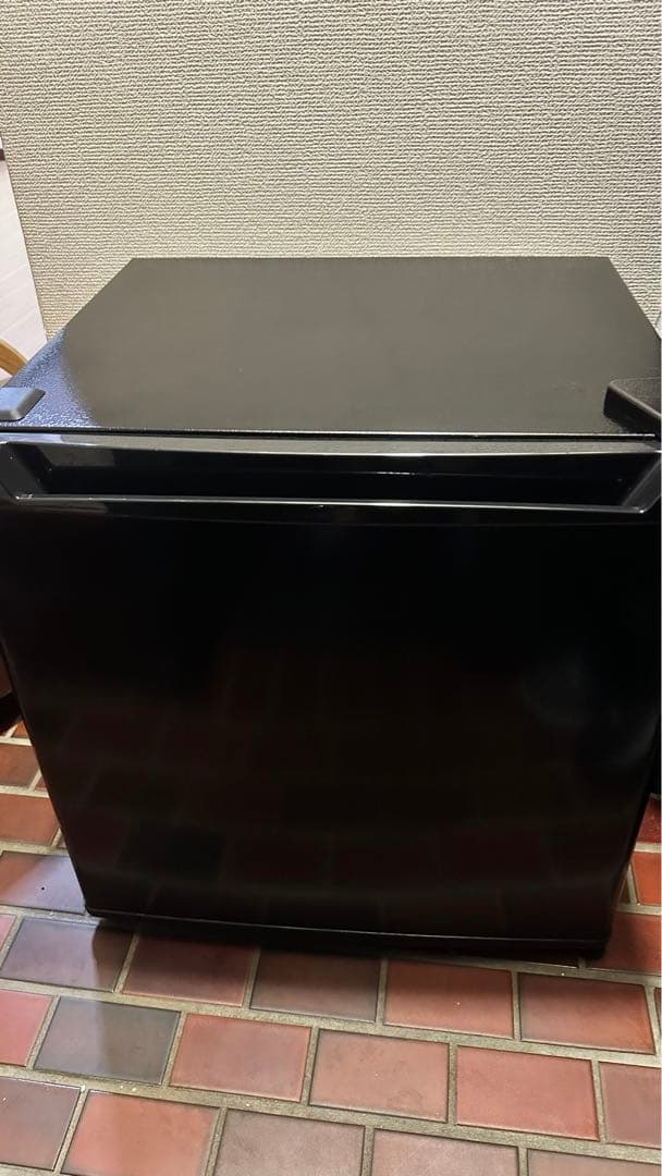 コンパクト冷蔵庫 ブラック