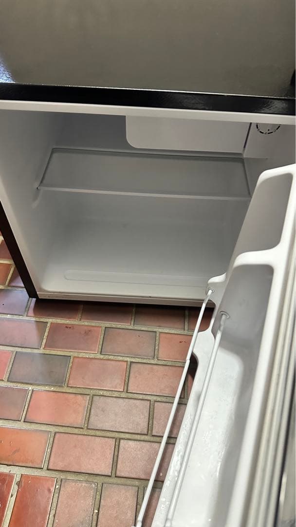 コンパクト冷蔵庫 ブラック