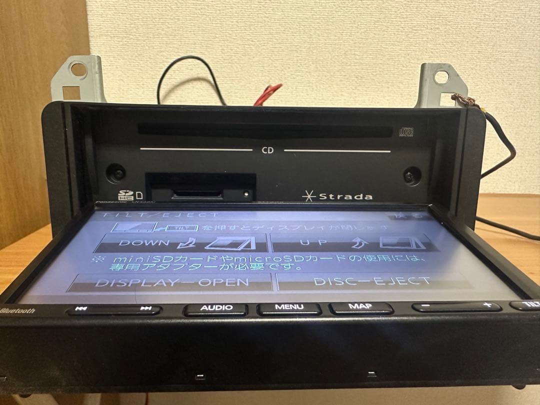 CN-E330D Panasonic Strada カーナビゲーション