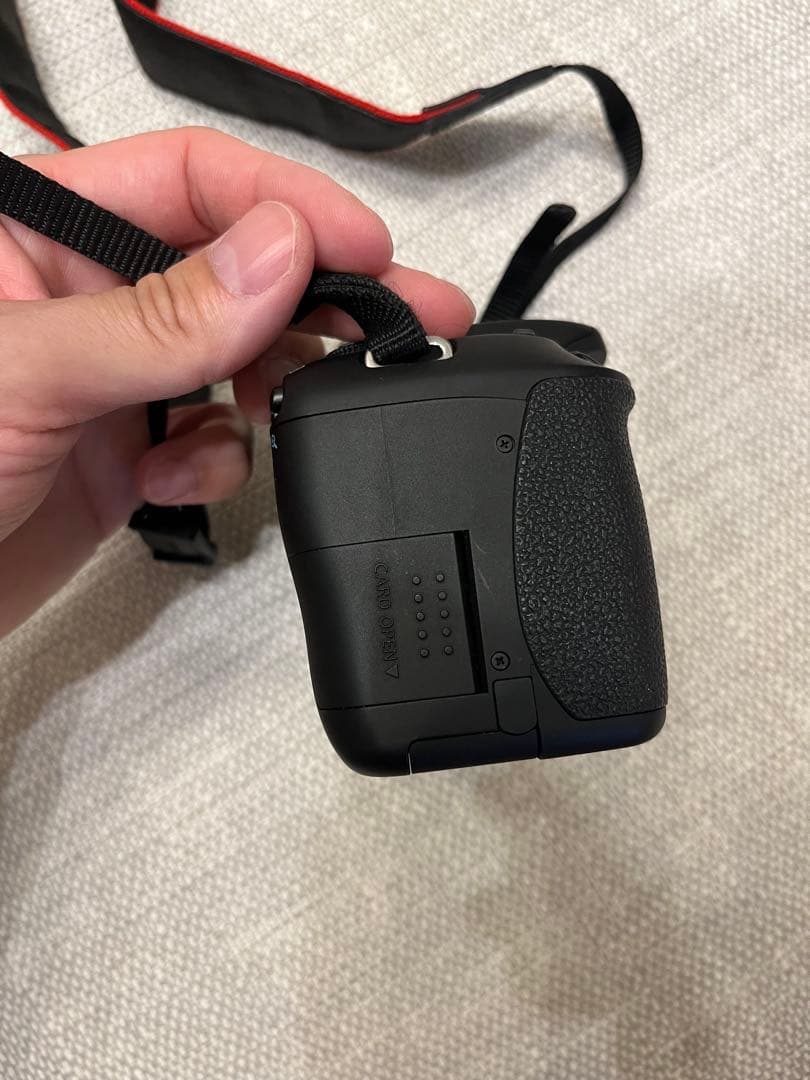 Canon EOS Kiss X5 + 単焦点レンズ