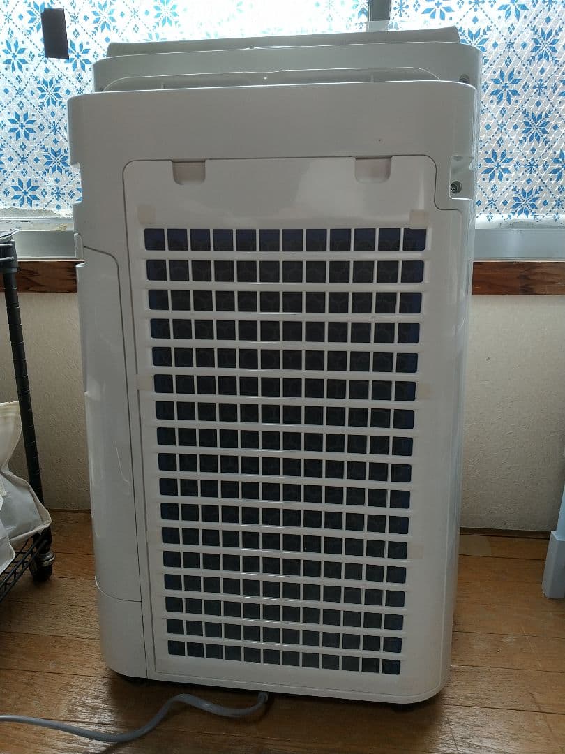 SHARP 空気清浄機 KC-50TH4-W　2021年製造