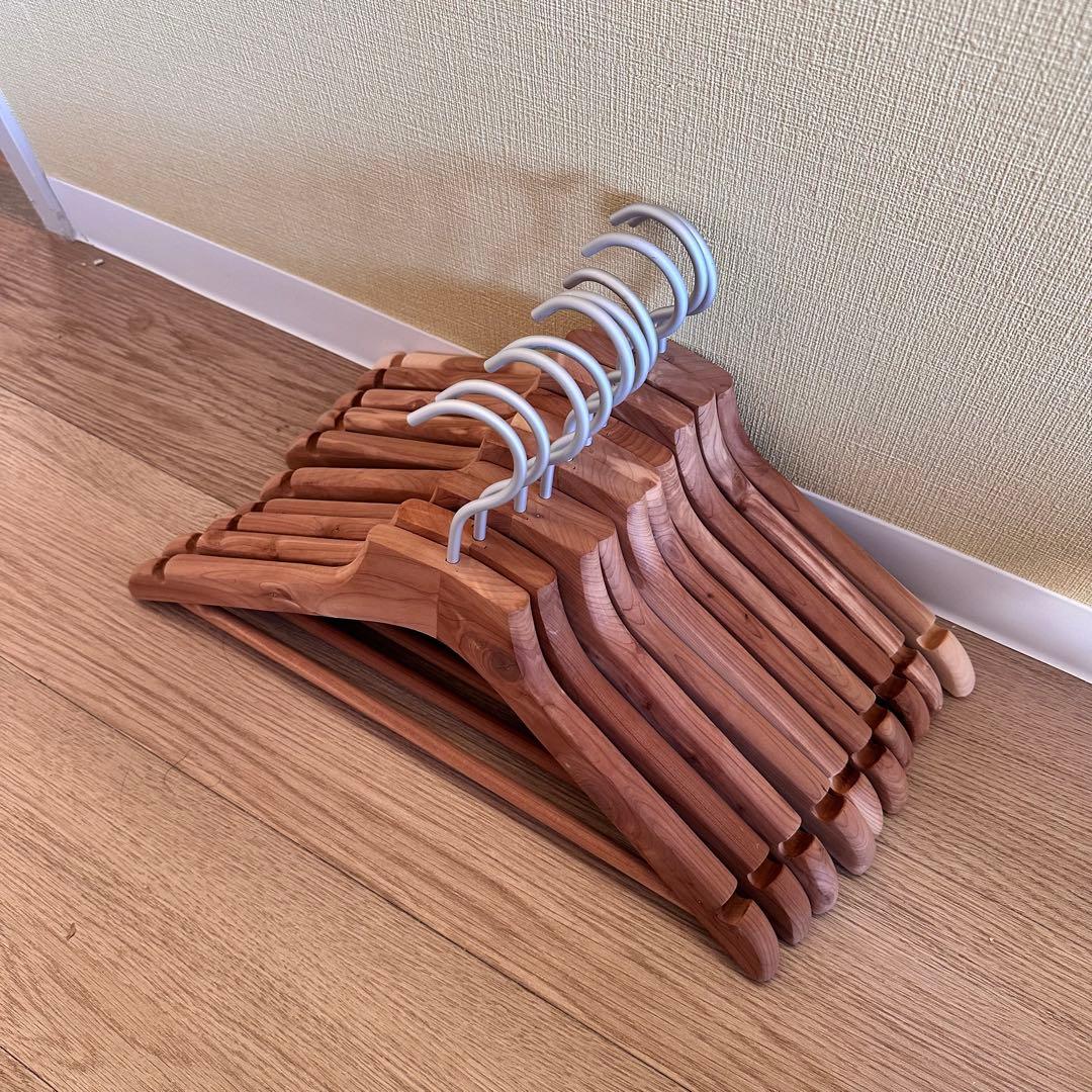 無印良品　ハンガー　レッドシダー　10本セット
