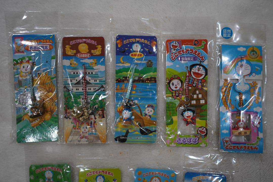 どこでもドラえもん 根付け ストラップ