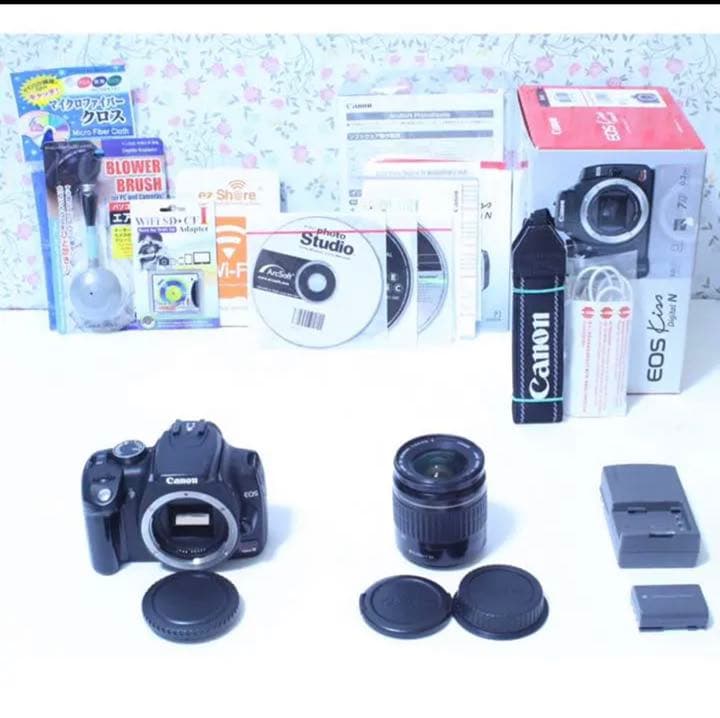 Canon NEW EOS KISS(N）