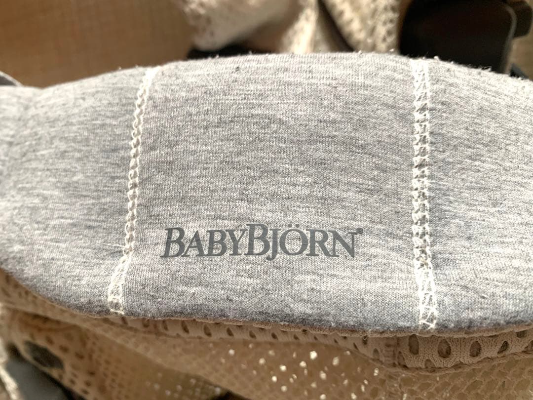 BABYBJORN メッシュ抱っこ紐 クリーム