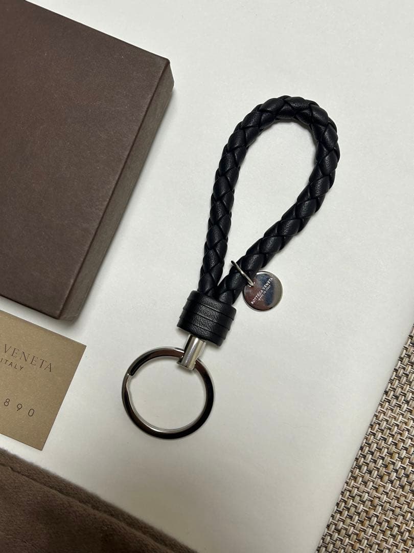 Bottega Veneta ボッテガヴェネタ イントレチャート キーリング 黒